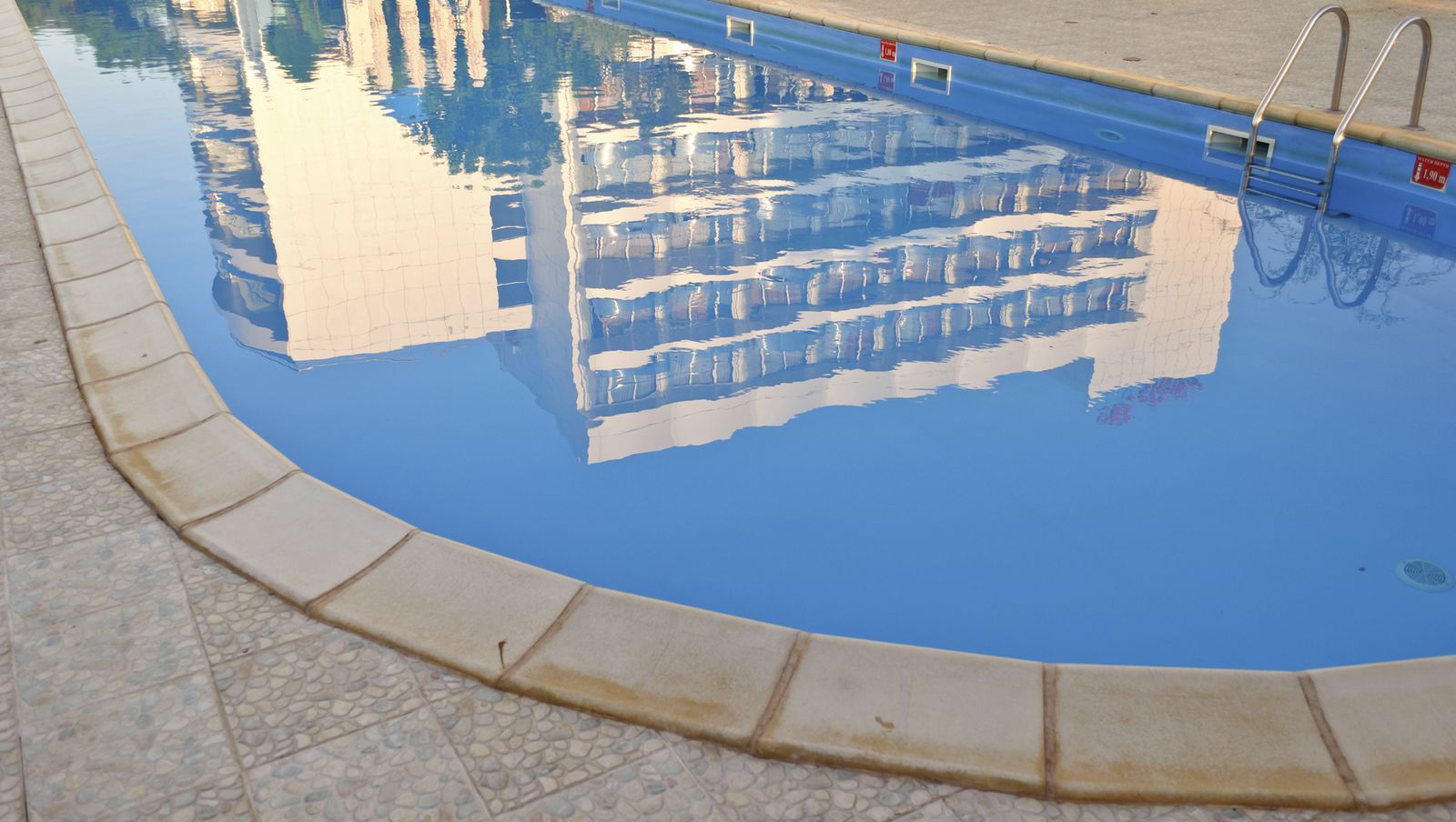 piscina comunidad vecinos derechos obligaciones