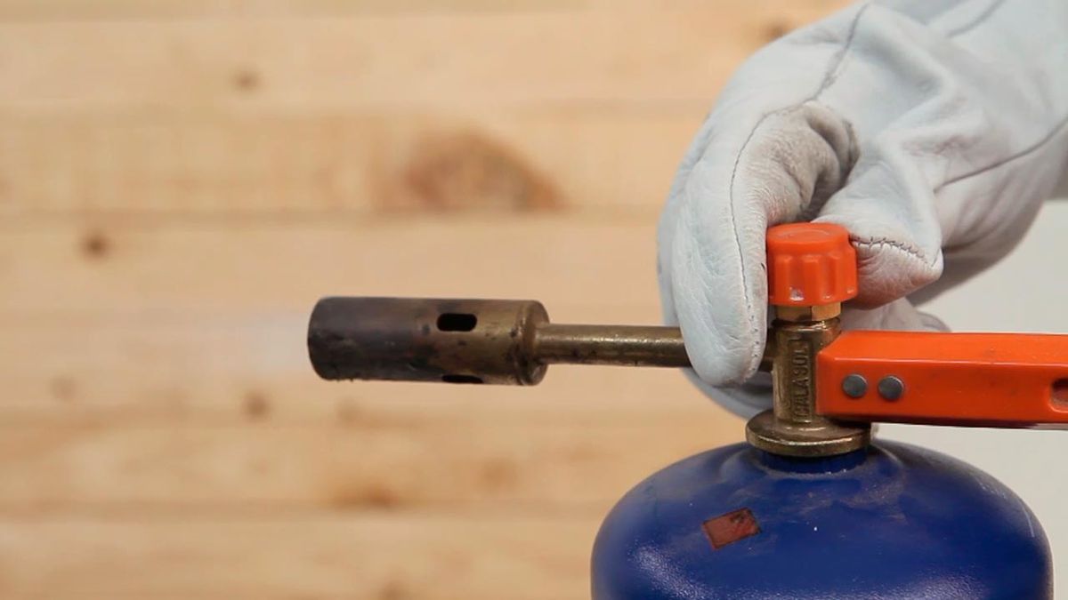 Shou Sugi Ban, la tecnica japonesa para proteger la madera paso 3