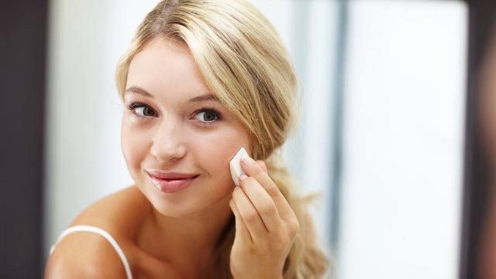Uno de los métodos más comunes para aplicarse el maquillaje es la esponja