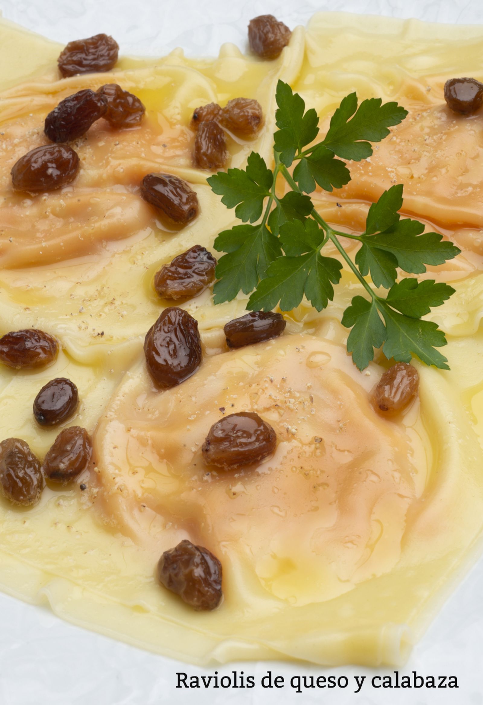 raviolis queso vertical