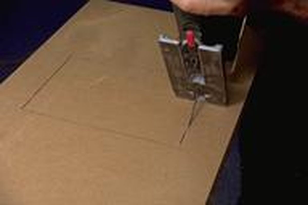 Cómo hacer una torre de música paso 2