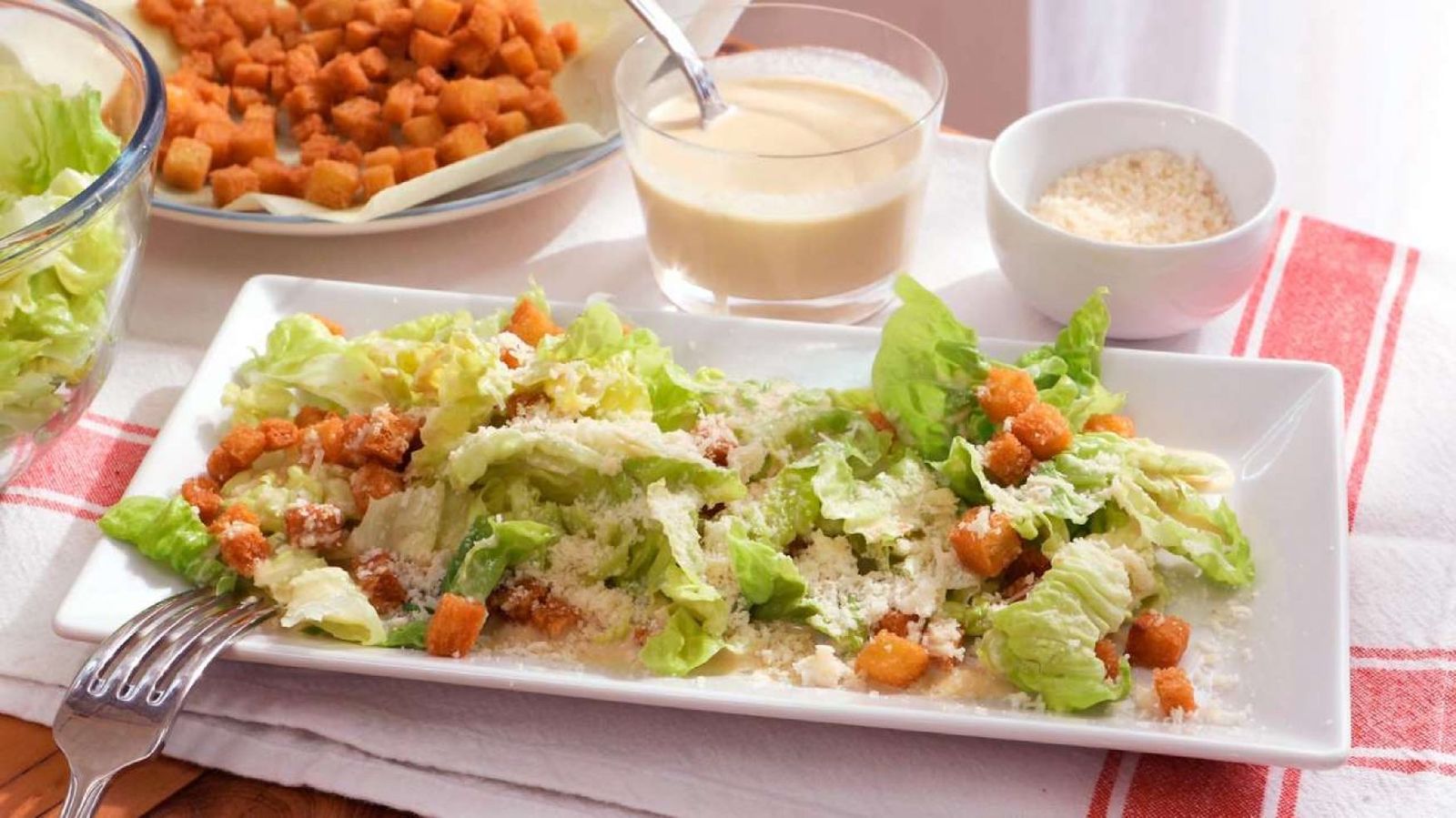 Ensalada César, la auténtica receta