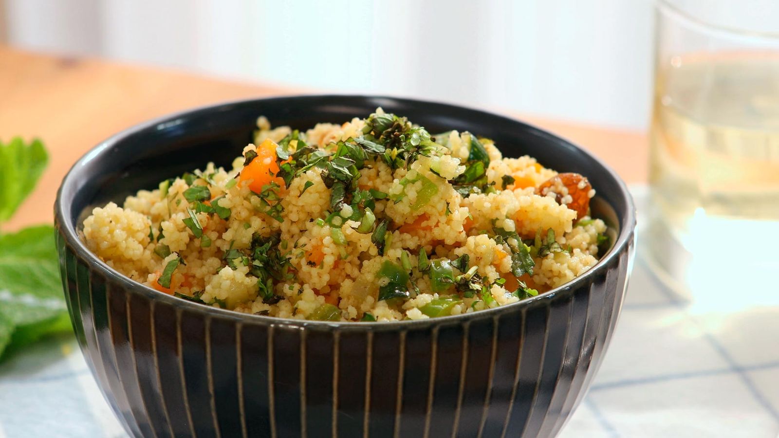 Cuscús marroquí con verduras y pasas