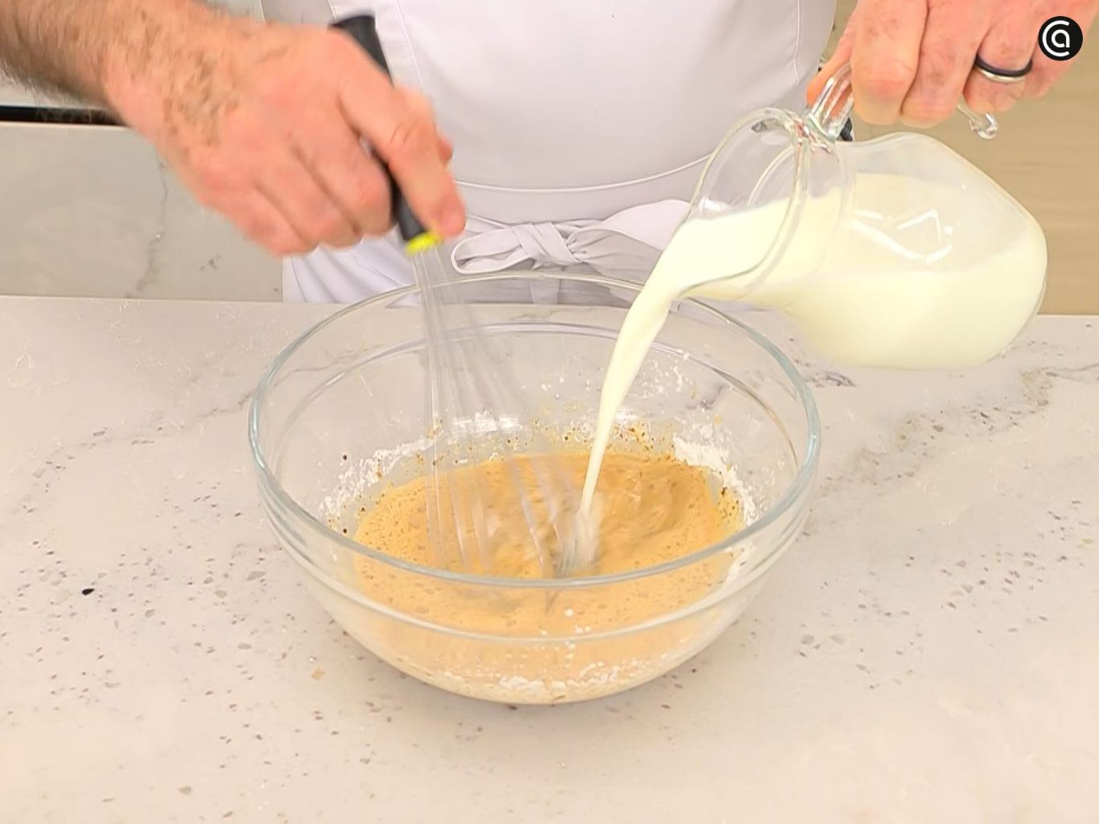 Mezcla los ingredientes
