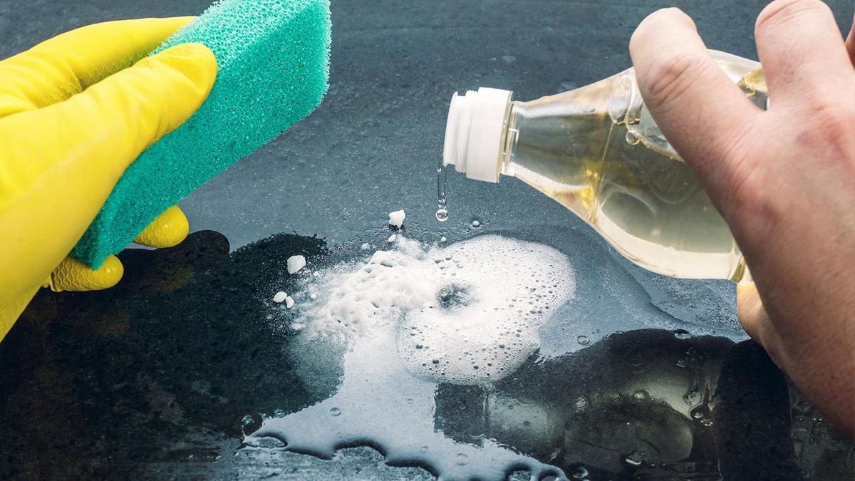 siete cosas que no debes limpiar con vinagre