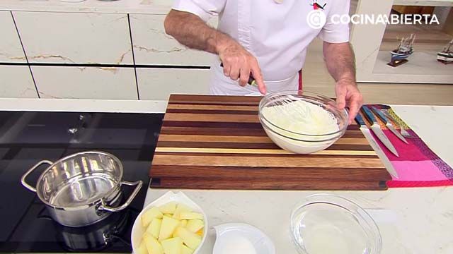 KARL7010 mousse frutos p1