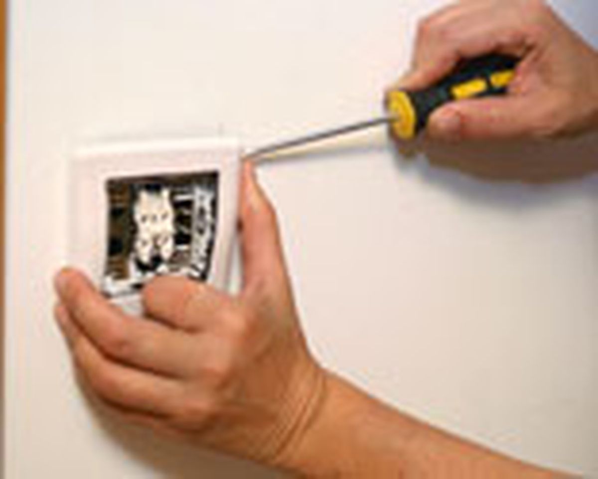 483 (2) Sustitucion de embellecedores en sist de encendido electrico paso4