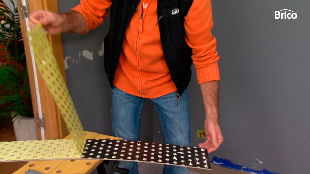 Colocar friso vinílico paso 4