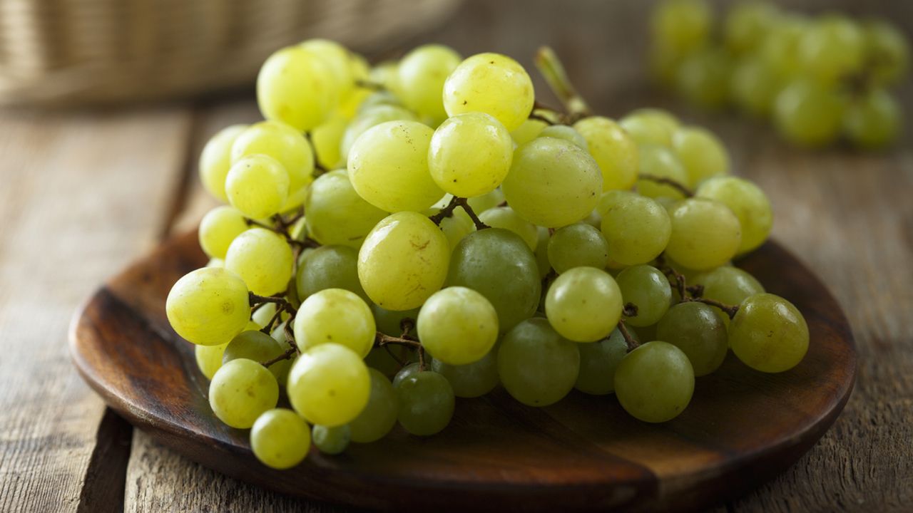uva fruta semilla