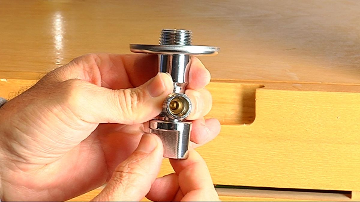 Cambiar tomas de agua paso 2