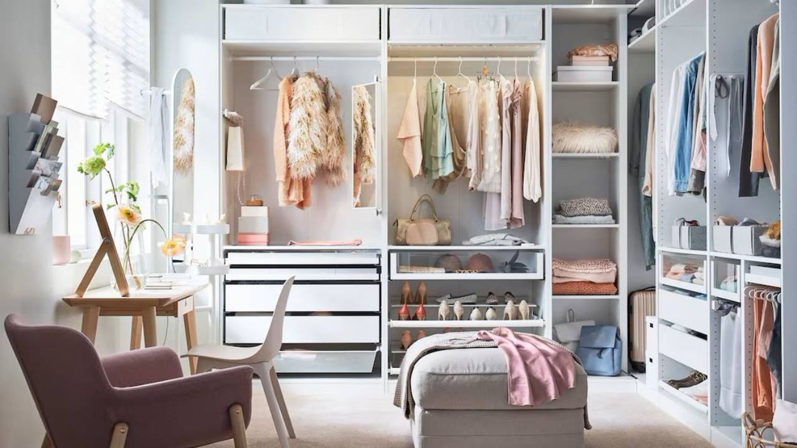 Vestidor elegante y amplio.