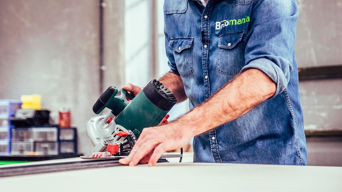 Cómo hacer una mesa escritorio de madera paso 1