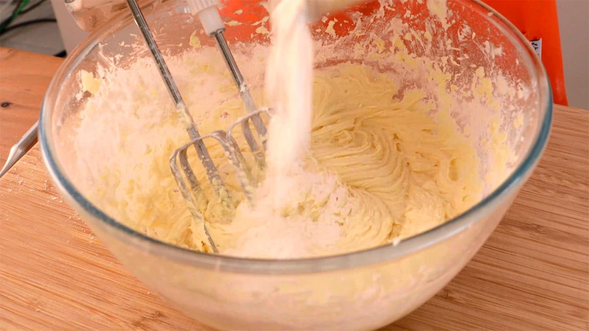 Receta de bizcocho de Navidad   paso 4