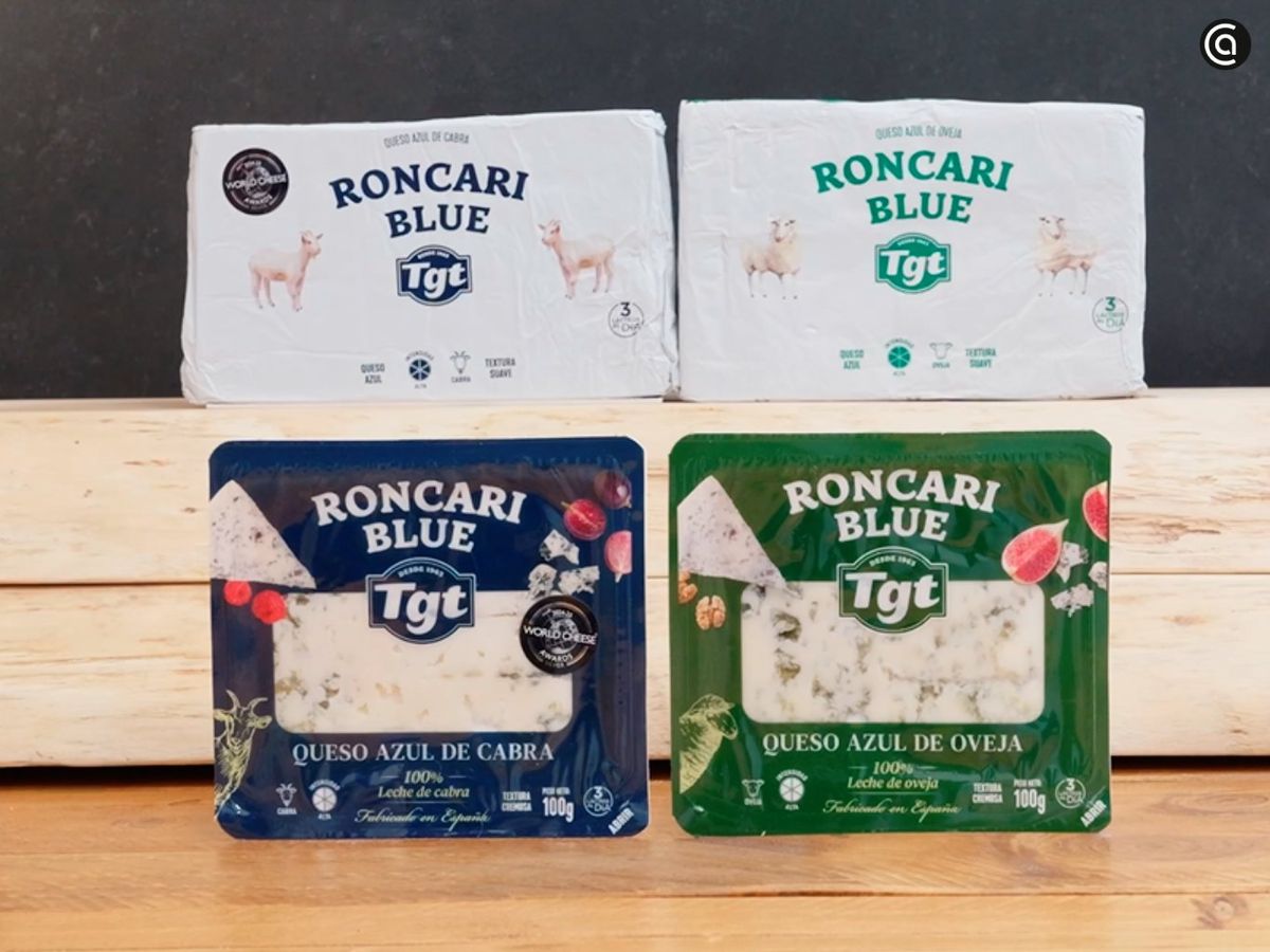 Ensalada Cobb - quesos Roncari Blue