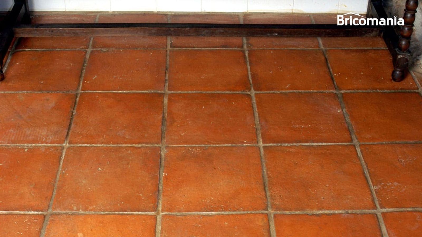 Abrillantar suelo de barro cocido natural