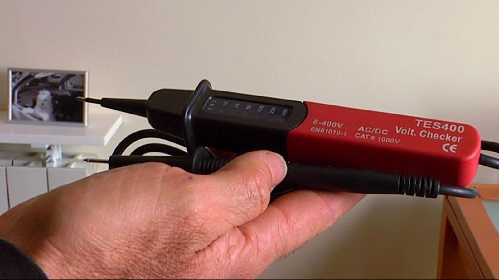 Comprobador de tensión