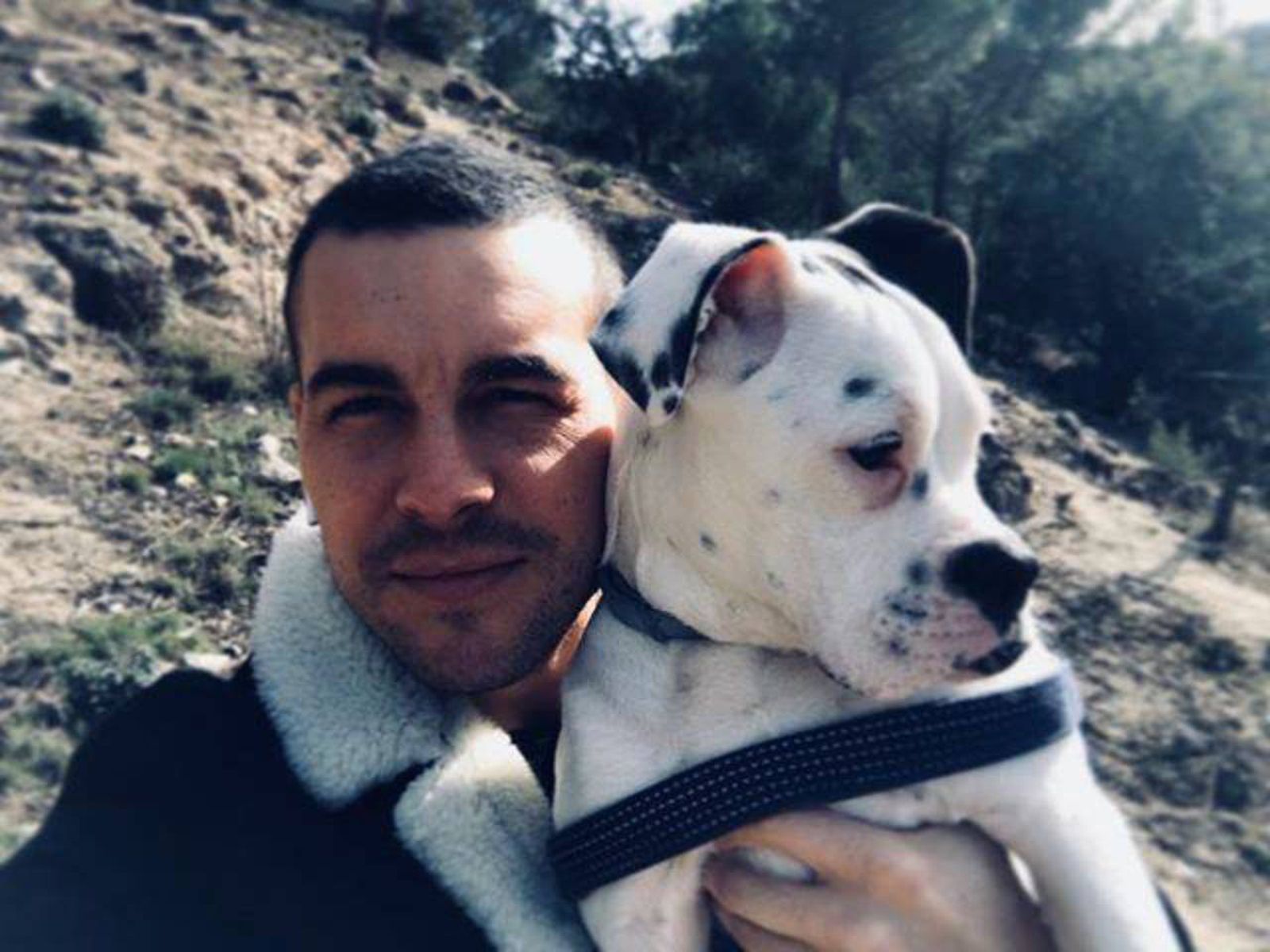 Cora y Dakota ocupan un lugar importante en su corazón.