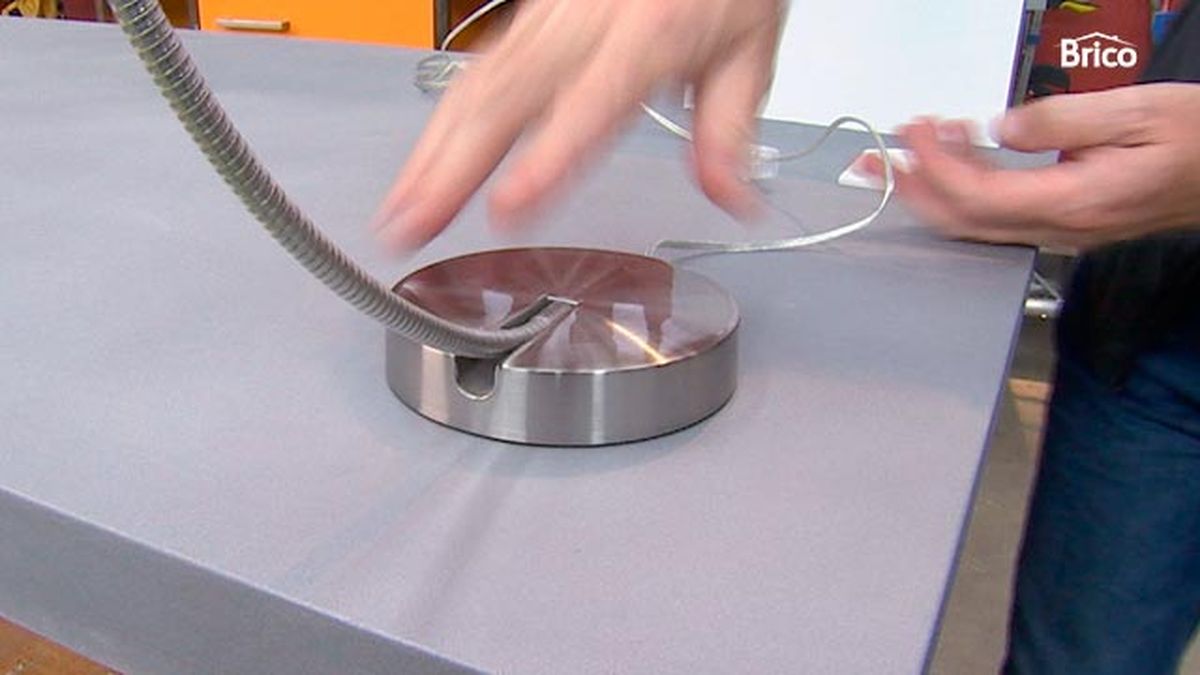 Cómo hacer un cabecero con una puerta paso 12