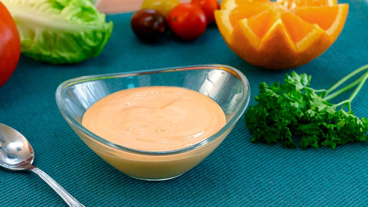 Recopilatorio de salsas fáciles para acompañar platos de pescado  salsa rosa