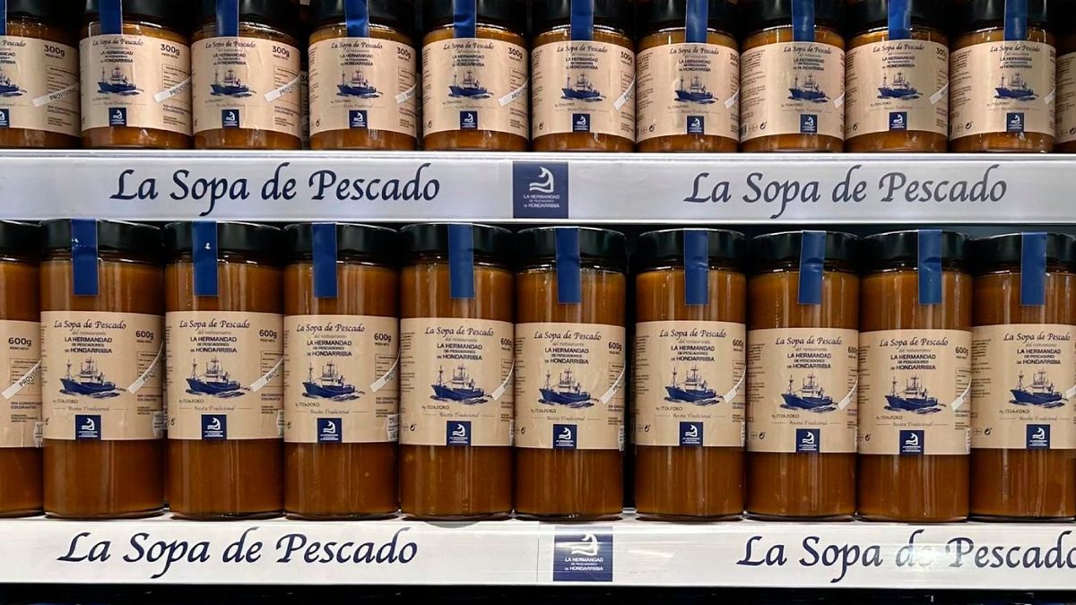 La sopa de pescado española preferida de los japones ya se puede comer en casa