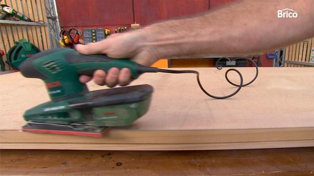 Cómo hacer un cabecero con una puerta paso 4