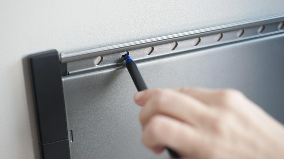 Bricomania 678 Fijar tv pared p2