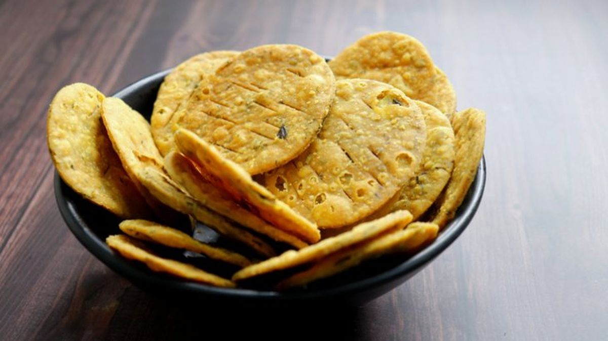 masala mathri que se come en el holi