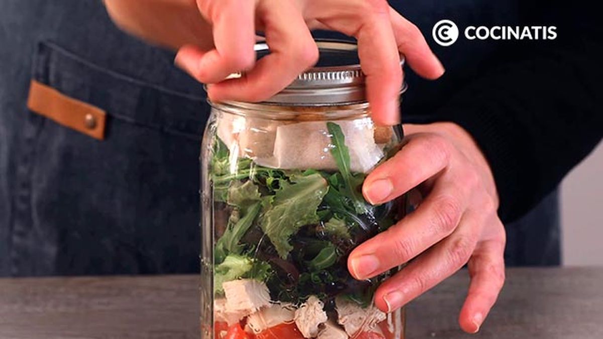 Ensalada césar en tarro   paso 6