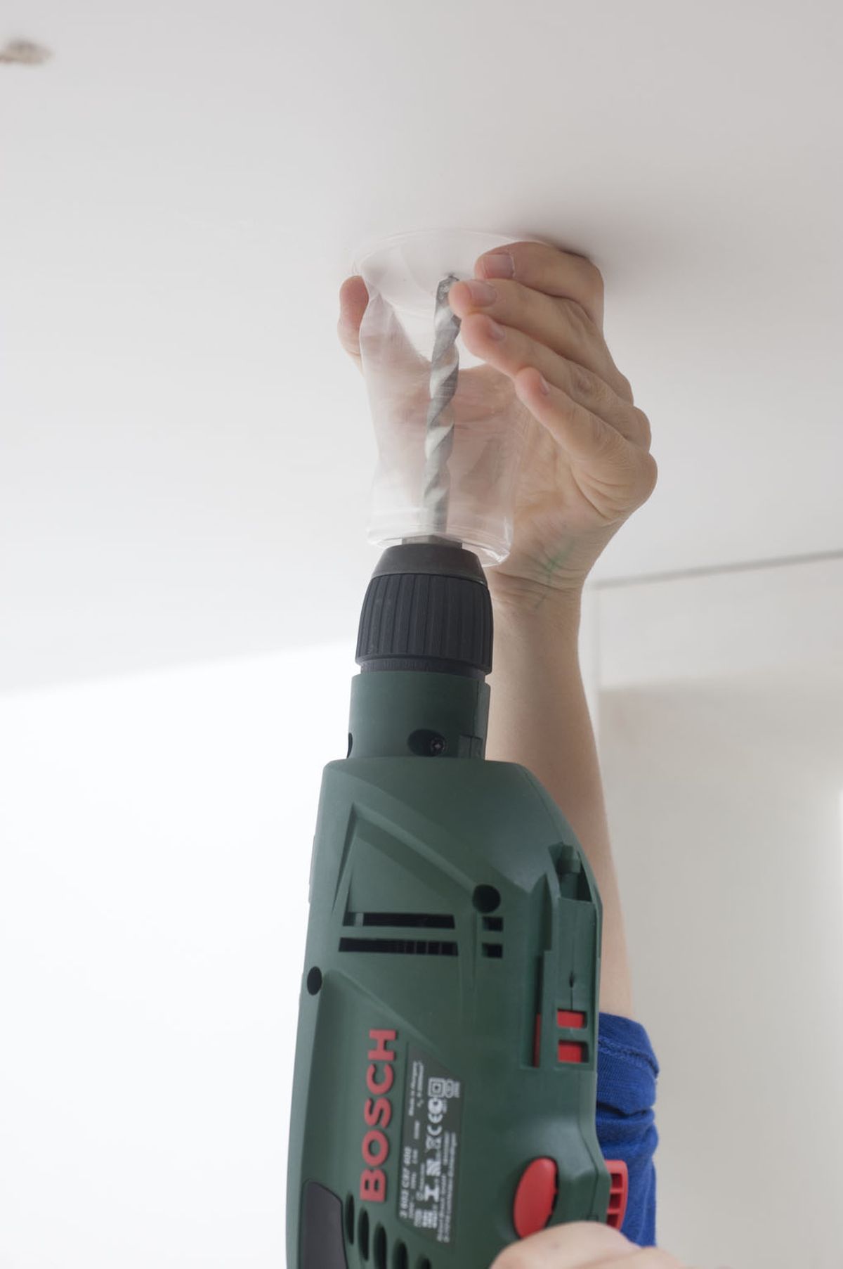 Bricomania 677 Colgar lampara p3