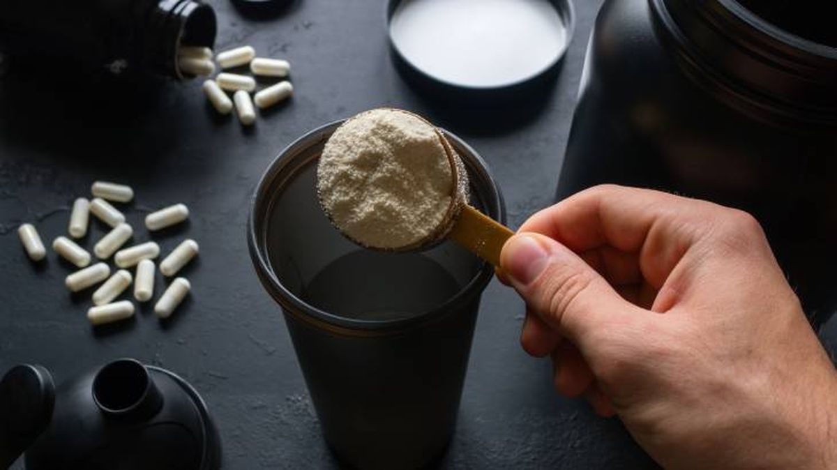 Uno de los suplementos proteicos más utilizados a la hora de hacer deporte suele ser en polvo