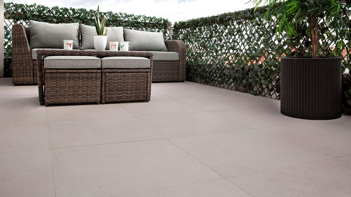 Pavimento porcelánico para interior y exterior   balcón