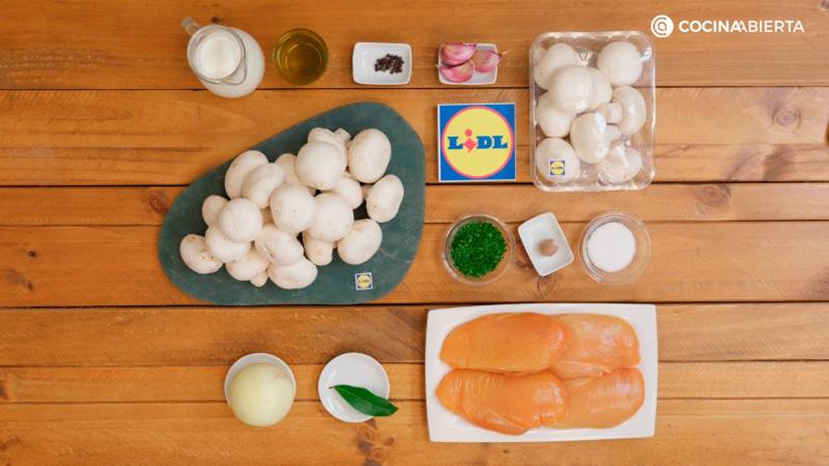 Ingredientes para hacer pollo con champiñones y nata