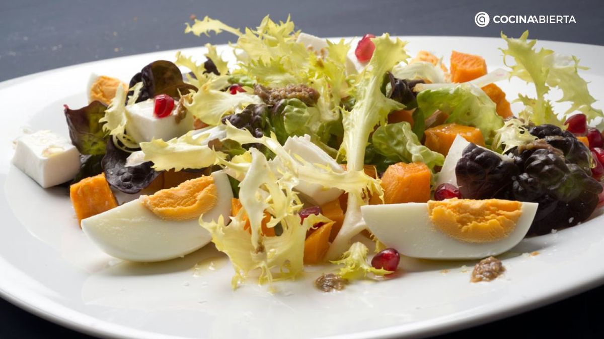 Aprende a elaborar una completa ensalada de invierno con la receta de Karlos Arguiñano