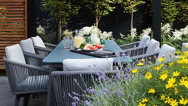 Tendencias en muebles de exterior que querrás tener en tu terraza o jardín 9