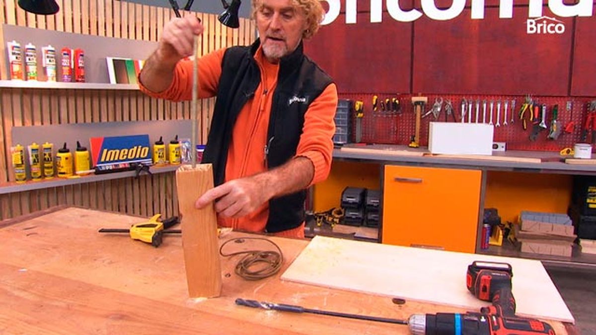 Cómoda con pintura pizarra paso 10