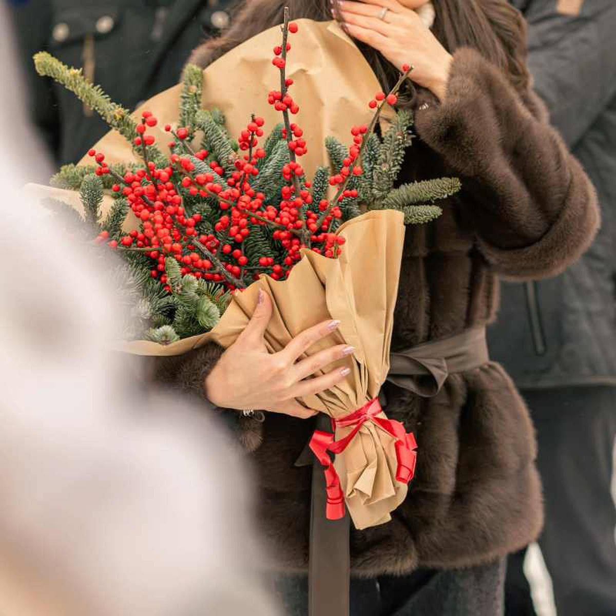 El rojo es protagonista en los ramos de Navidad