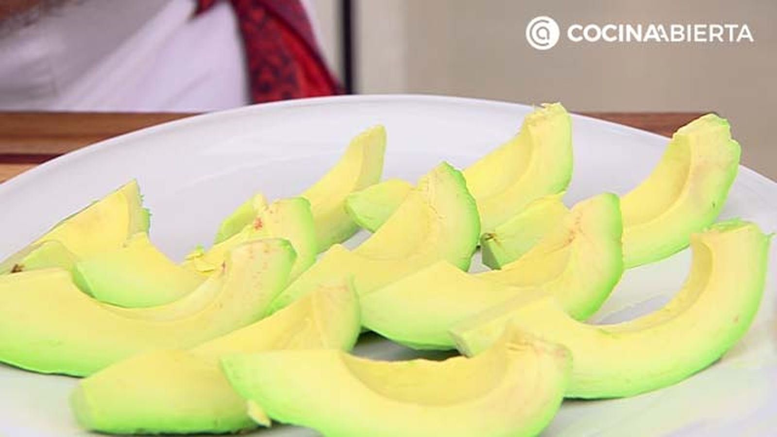 KARL6951 aguacate horno p1