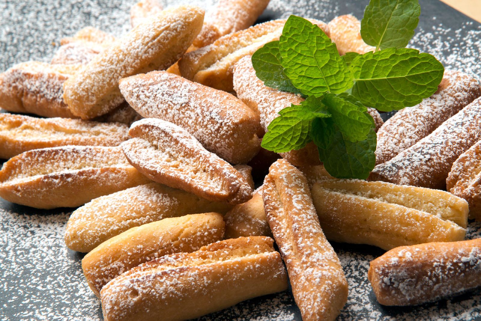 5365 2 Huesos de San Expedito (749) xl