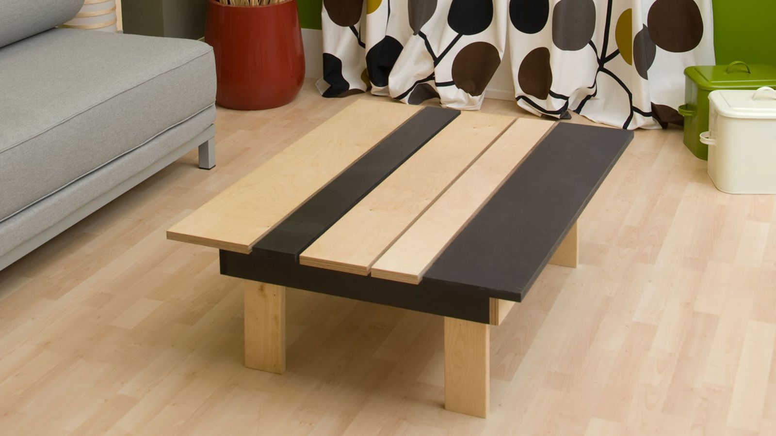 Mesa de salón de estilo nórdico
