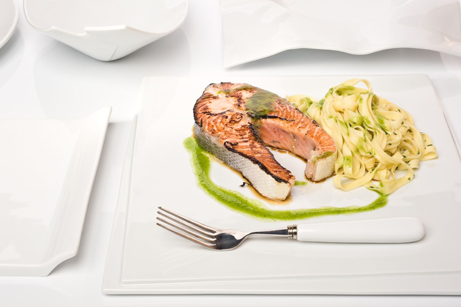 salmon al pesto con pasta xl