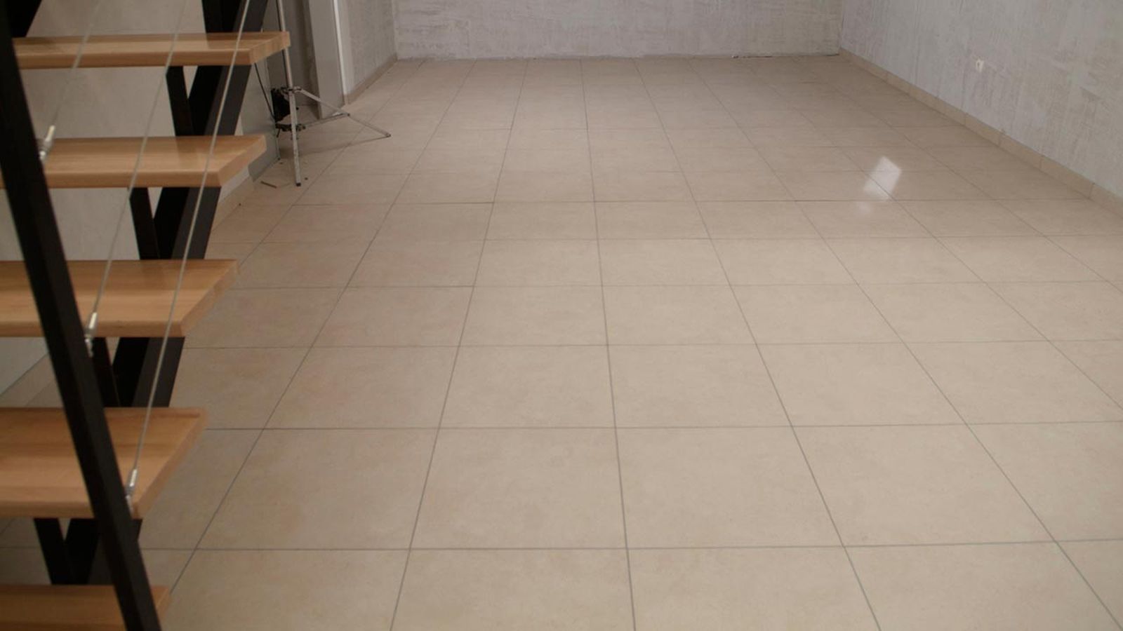 brico 0416 Solado ceramico sin obra xl