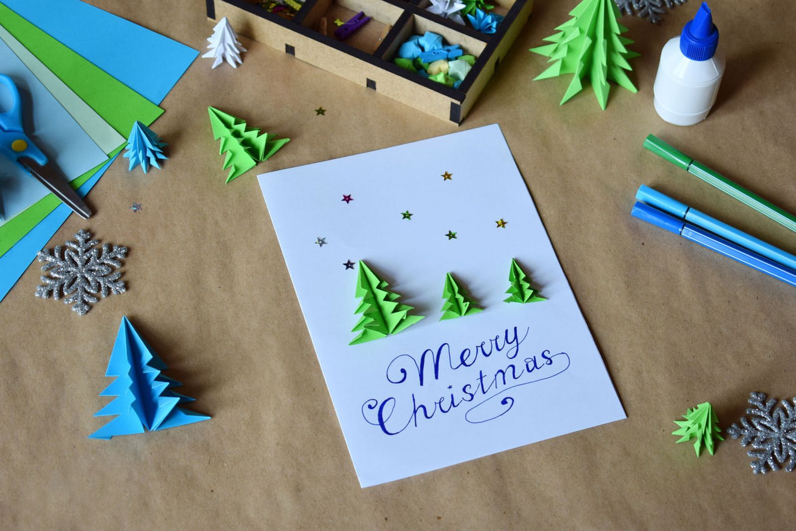 Postal navidad origami lettering
