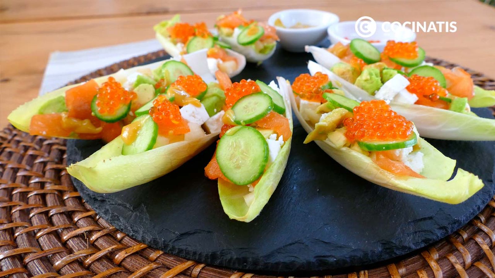 Receta de endivias rellenas con aguacate y salmón ahumado