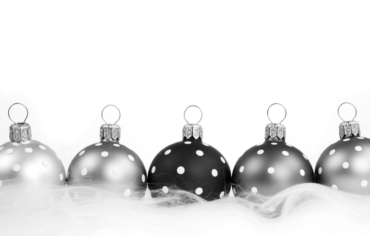 Decoración navideña en color negro 6