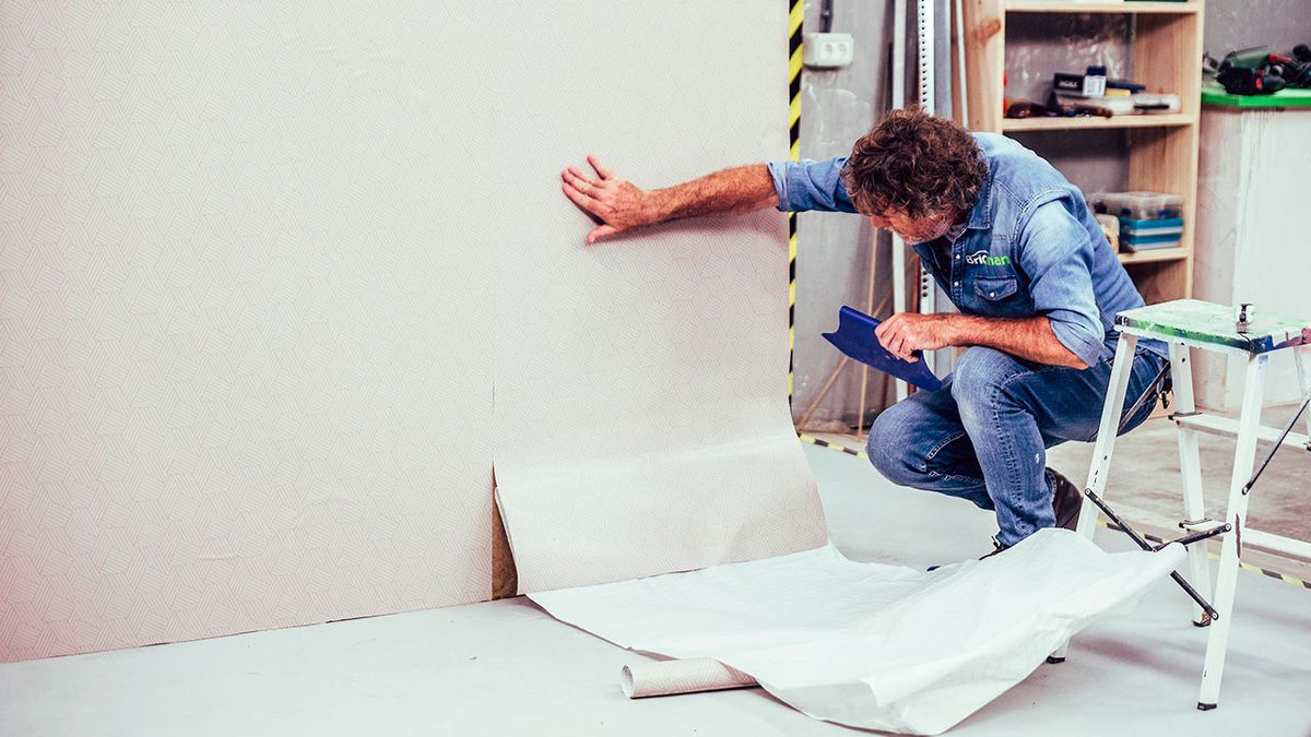 Cómo hacer una falsa pared paso 8