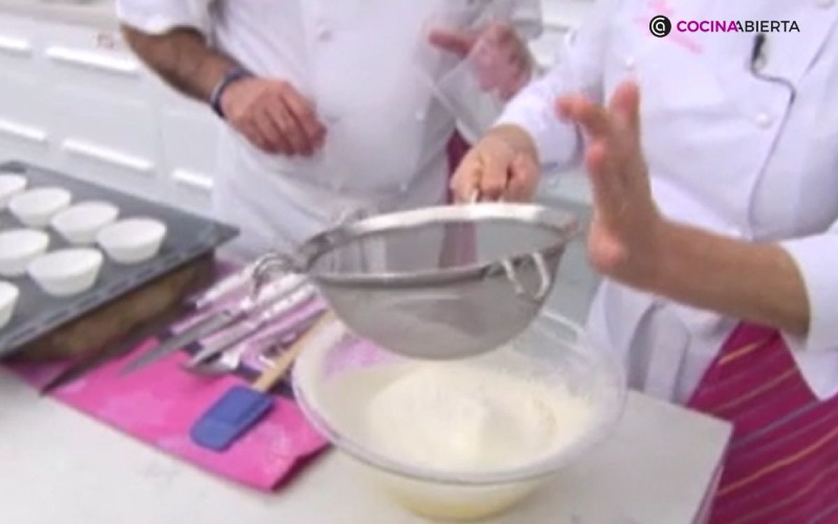 Magdalenas de fresa - paso 3