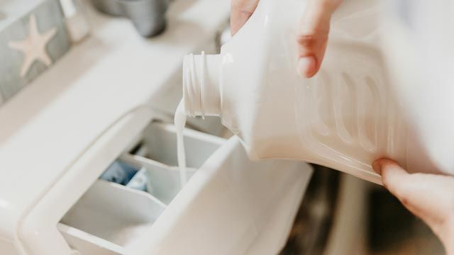 como hacer suavizante casero perfumado concentrado para la ropa