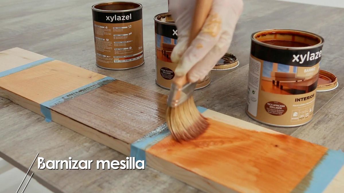 Barnizar mesilla de noche paso 6