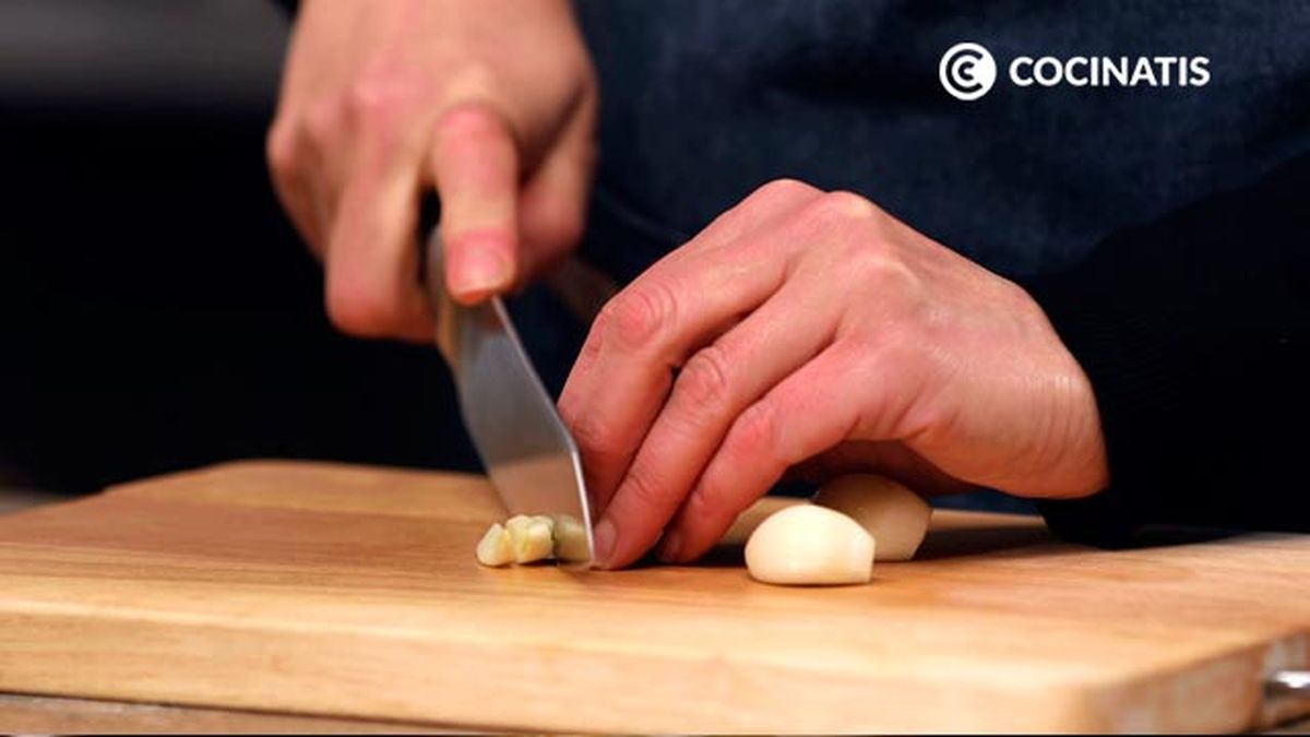 Receta de arroz con coliflor y bacalao  paso 1