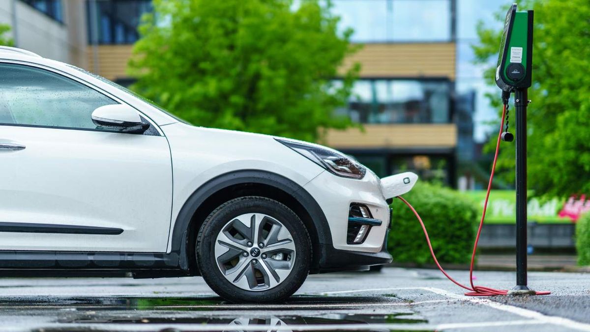 coche hibrido que es